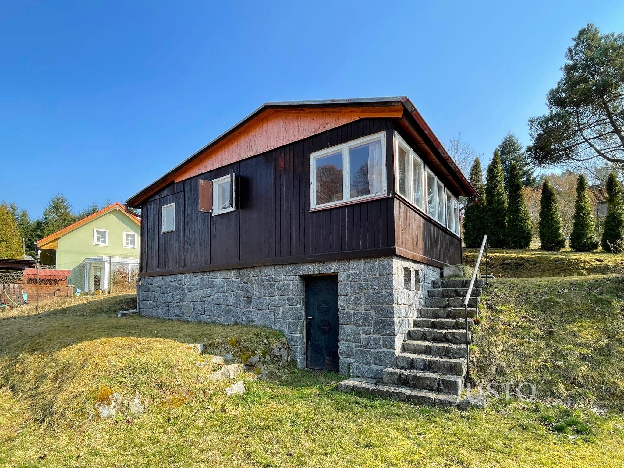 Prodej chaty 37 m² s pozemkem 574 m²