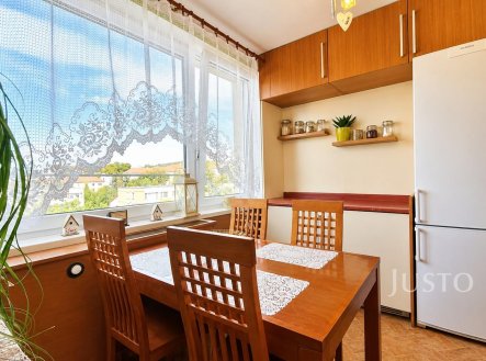 Prodej bytu, 3+1, 63 m²
