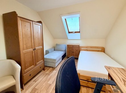 Pronájem bytu, pokoj, 24 m²