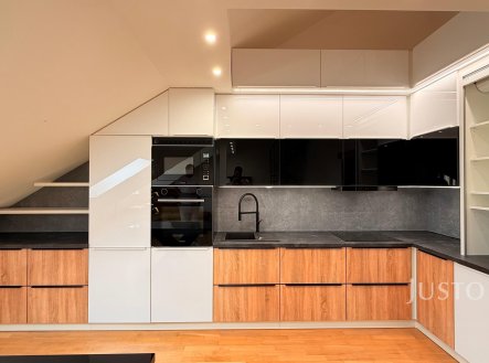 Pronájem bytu, 2+kk, 94 m²