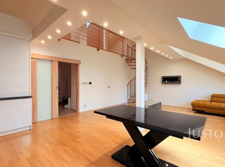 Pronájem bytu, 2+kk, 94 m²