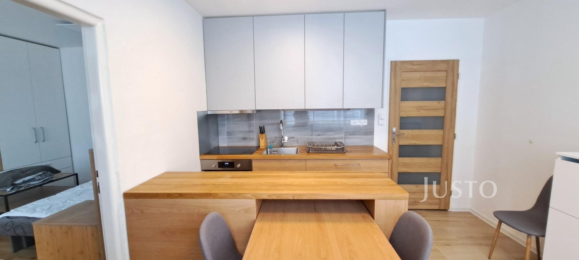 Pronájem 1+1 41 m² + balkón
