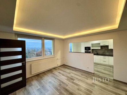Pronájem bytu, 3+kk, 58 m²