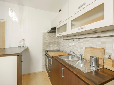 Pronájem bytu, 2+kk, 35 m²