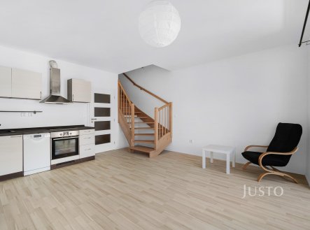 Pronájem bytu, 4+kk, 87 m²
