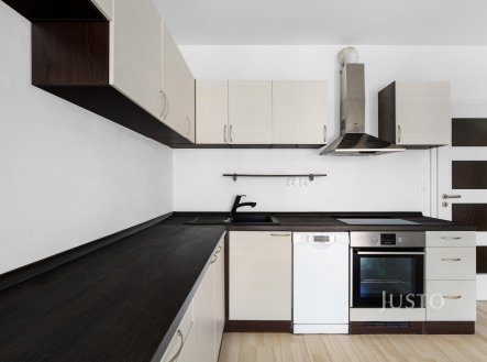 Pronájem bytu, 4+kk, 87 m²
