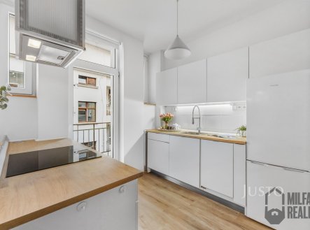 Prodej bytu, 2+kk, 56 m²