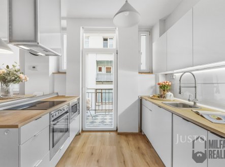 Prodej bytu, 2+kk, 56 m²