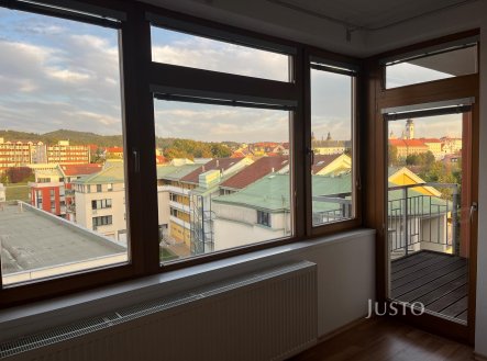 Pronájem bytu, 3+kk, 79 m²