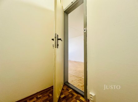 Pronájem bytu, 1+kk, 29 m²