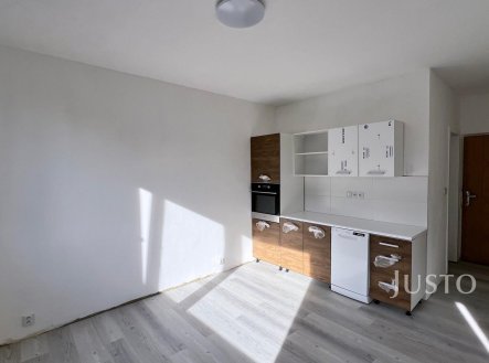 Pronájem bytu, 2+kk, 38 m²