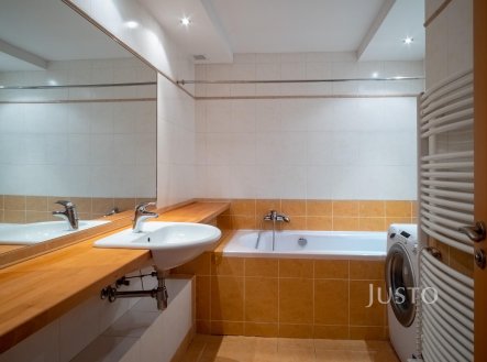 Pronájem bytu, 5+1, 114 m²