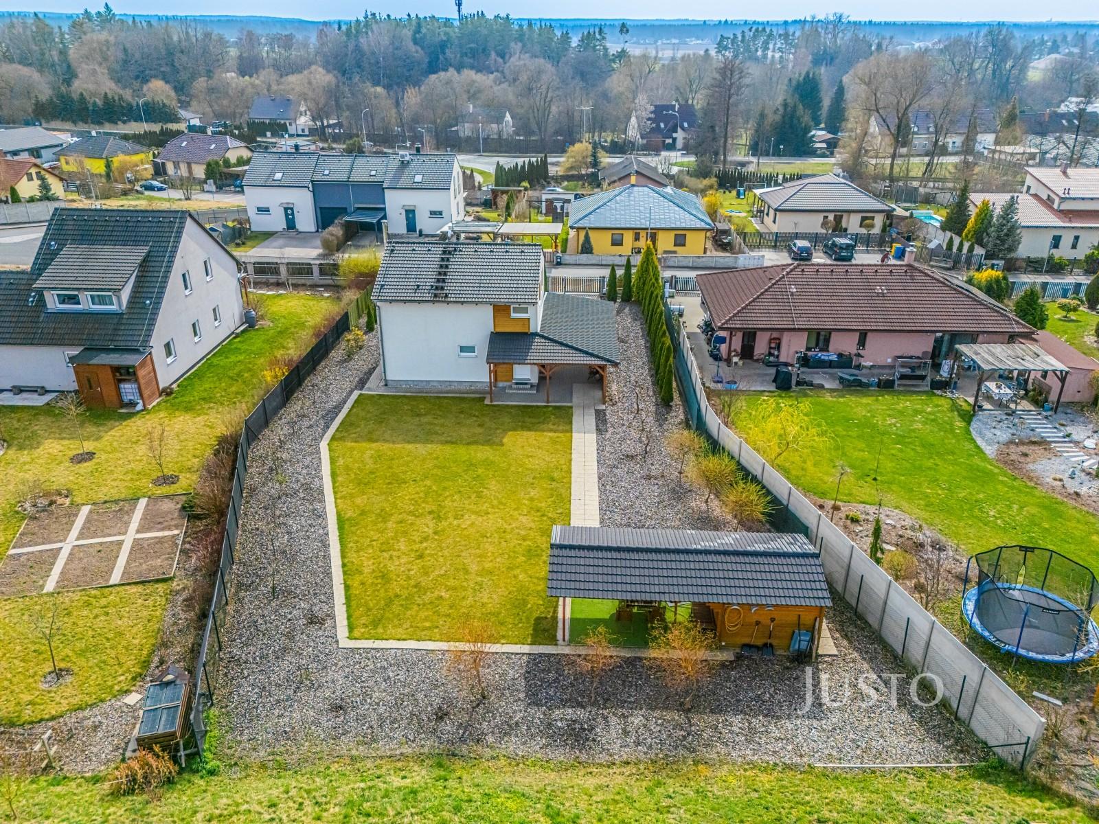 Prodej rodinného domu 117 m² s pozemkem 1 389 m²
