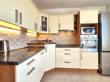 Prodej bytu, 3+1, 76 m²