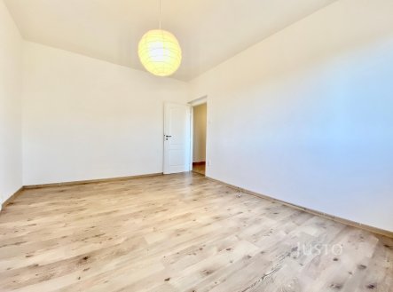 Pronájem bytu, 2+1, 57 m²