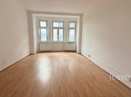 Pronájem bytu, 2+1, 80 m²