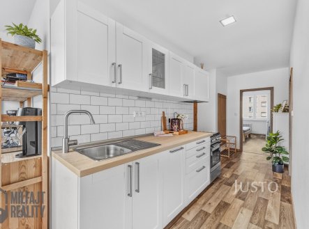 Prodej bytu, 2+1, 61 m²