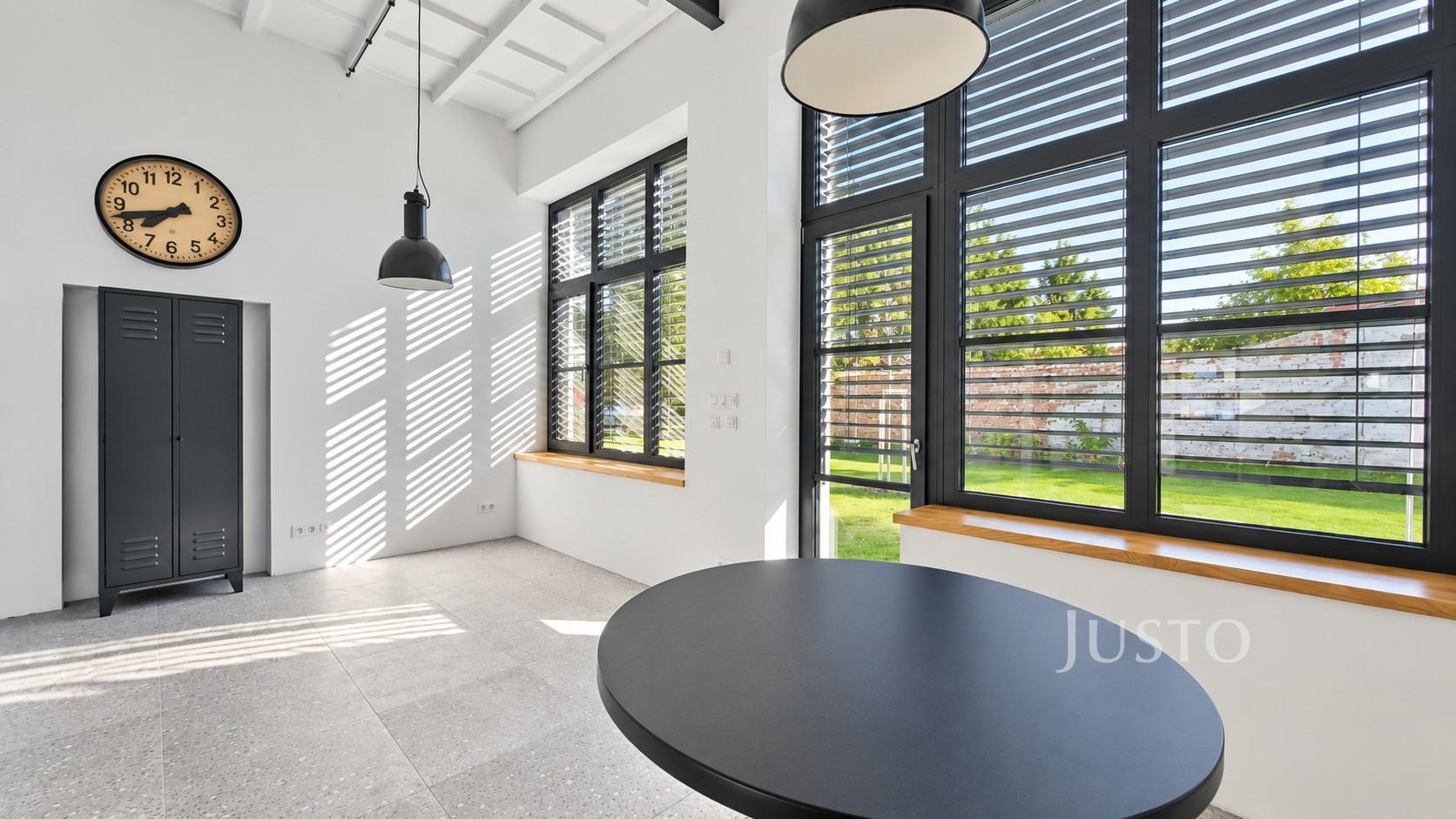 Pronájem kanceláří 85 m² + terasa, Písek - Za Nádražím