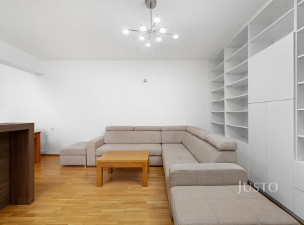 Pronájem bytu, 3+kk, 81 m²