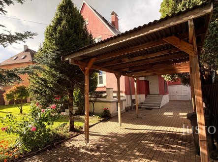 Pronájem domu/vily, 200 m²