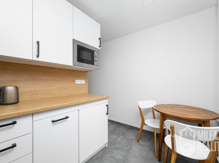 Pronájem bytu, 3+1, 65 m²