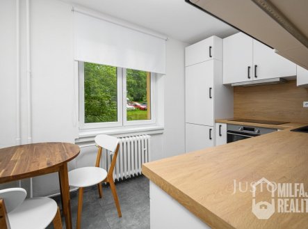 Pronájem bytu, 3+1, 65 m²