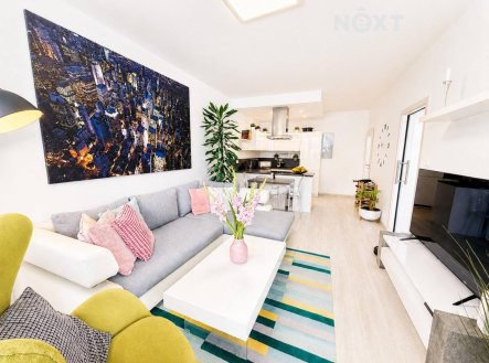 Pronájem bytu, 2+kk, 61 m²
