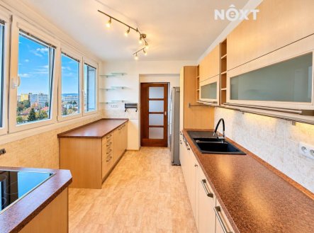 Pronájem bytu, 3+kk, 75 m²