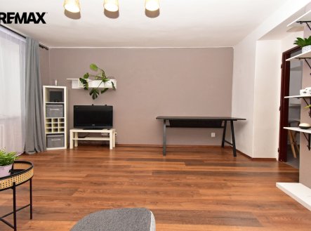 Pronájem bytu, 2+1, 55 m²