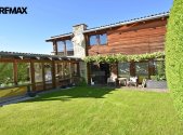 Pronájem - dům/vila, 164 m²