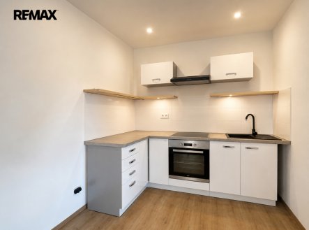 Pronájem bytu, 2+kk, 55 m²
