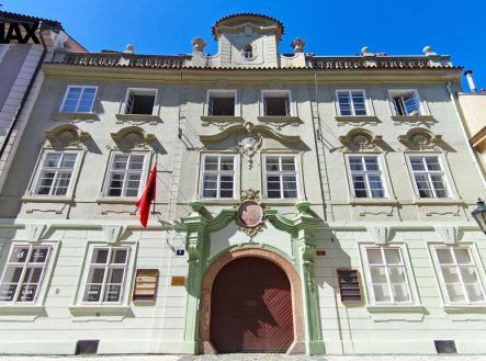 Pronájem obchodní prostory, 255 m²