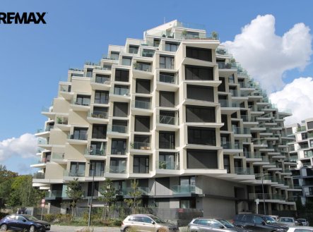 Pronájem bytu, 1+kk, 43 m²