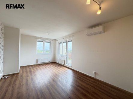 Pronájem bytu, 3+kk, 75 m²
