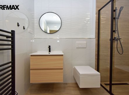 Pronájem bytu, 1+kk, 30 m²