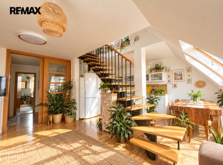 Pronájem bytu, 4+kk, 159 m²