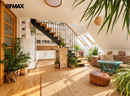 Pronájem bytu, 4+kk, 159 m²