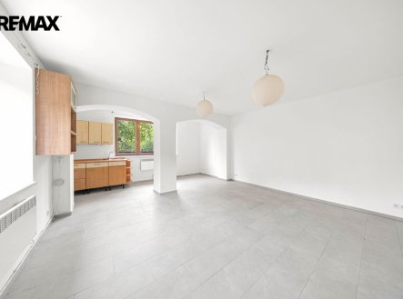 Prodej jiné komerční nemovitosti, 61 m²