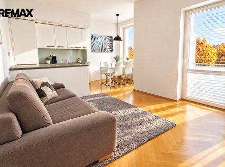 Pronájem bytu, 2+kk, 50 m²