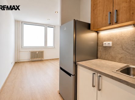 Pronájem bytu, 1+kk, 34 m²