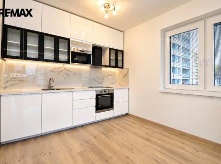 Prodej bytu, 2+kk, 76 m²