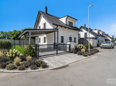 Pronájem domu/vily, 150 m² obrázek