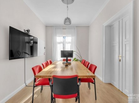 Pronájem obchodní prostory, 171 m²
