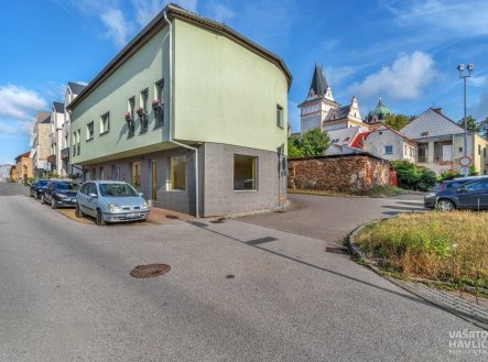 Pronájem obchodní prostory, 57 m²