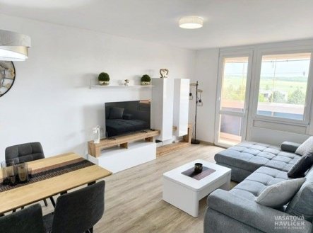 Pronájem bytu, 3+kk, 62 m²