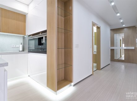 Pronájem bytu, 3+kk, 75 m²