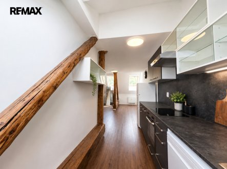 Pronájem bytu, 1+1, 53 m²