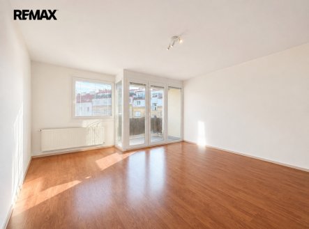 Pronájem bytu, 1+kk, 40 m²