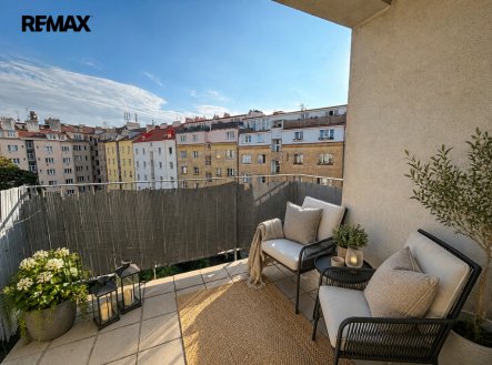 Pronájem bytu, 1+kk, 40 m²