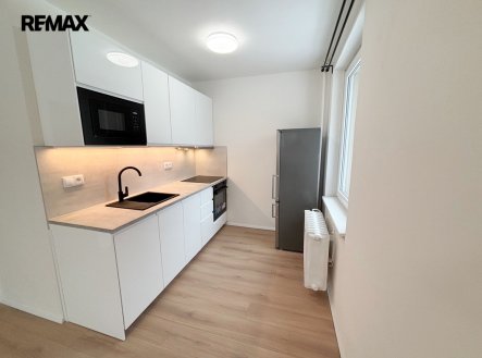 Pronájem bytu, 2+kk, 40 m²